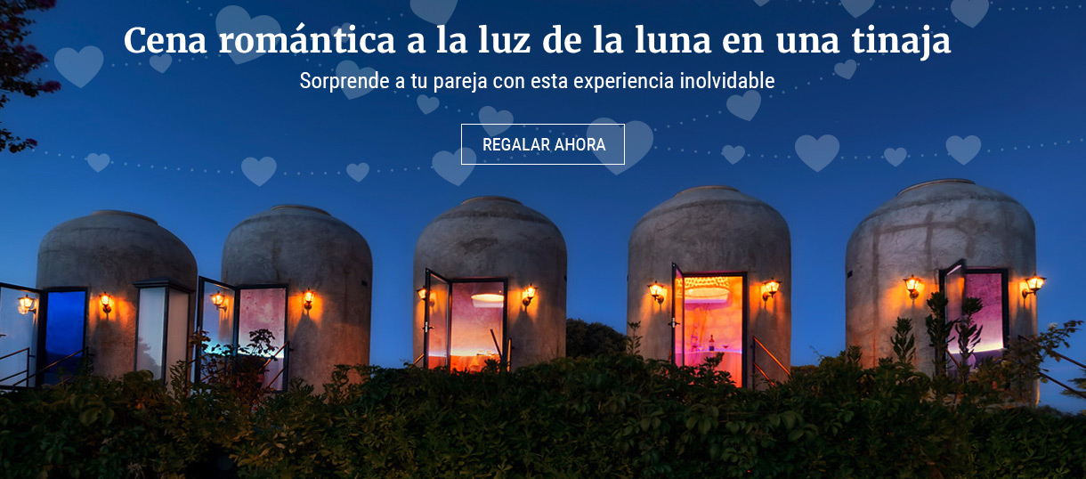 Cena romántica a la luz de la luna